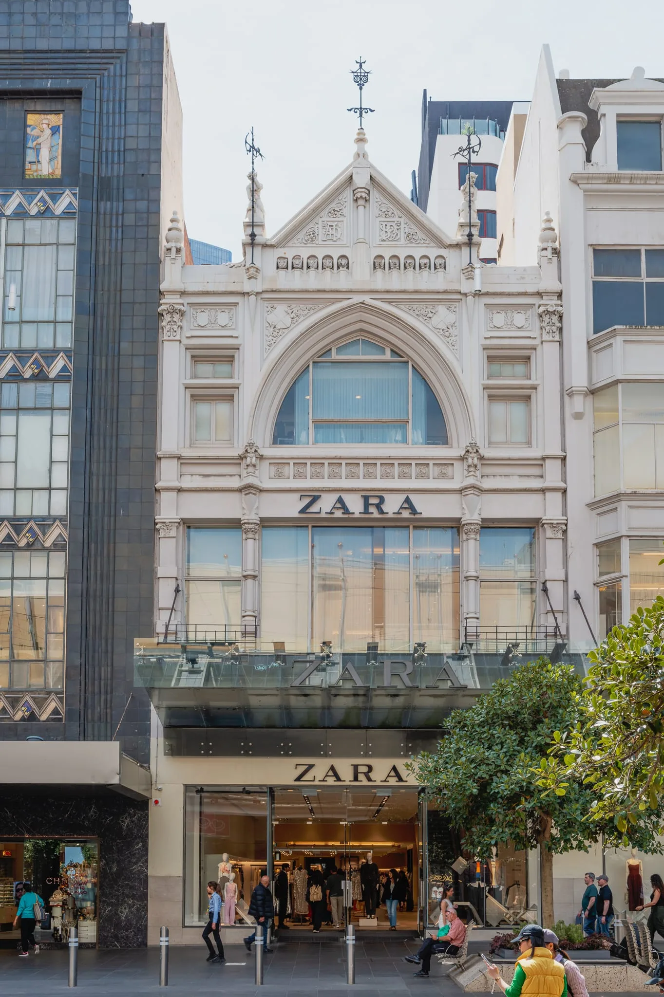 Zara Color