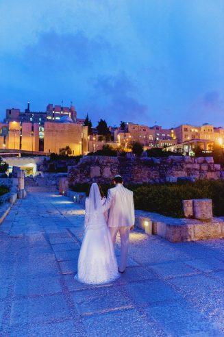 A moment together in Jerusalem captured as iconic wedding photography by Arnold Szmerling, manifesting the enduring soul of the couple for the Visual Life Collection.